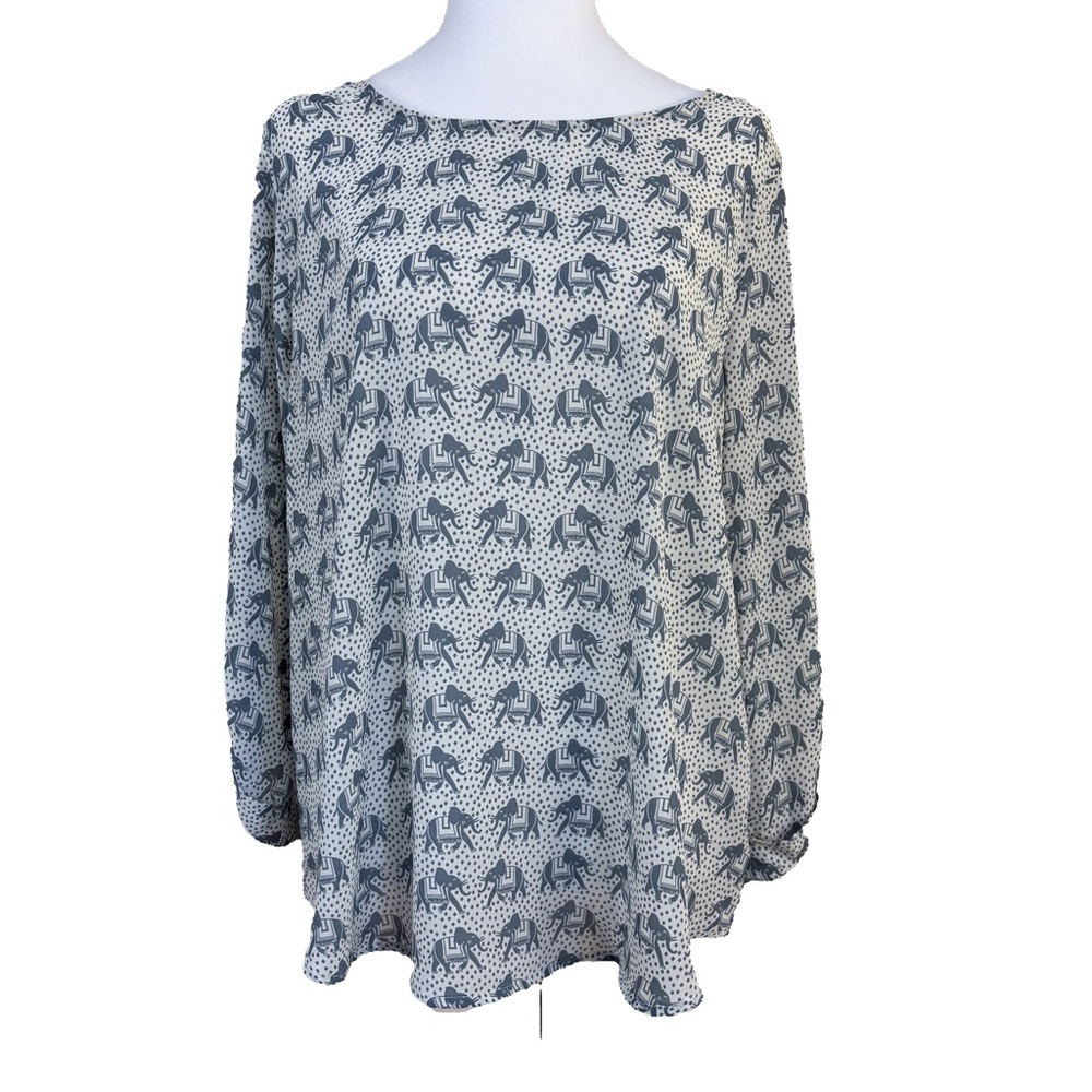 41 Hawthorn Blouse Gray Elephants Large